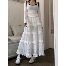 批发kumikumi温柔镂空钩花半身裙秋季高腰蛋糕<b class='q'>长</b><b class='q'>裙</b>白色<b class='q'>裙子</b>