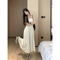 批发抹胸<b class='q'>连衣裙</b>女夏季2024新款法式小众高级感收腰显瘦中长款气质裙子