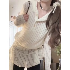 批发甜酷辣妹<b class='q'>长袖</b>连帽白色T恤女春夏别致小众宽松镂空显瘦<b class='q'>中</b>长款上衣