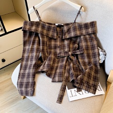 批发实拍韩系春季一字领吊带格子<b class='q'>长袖</b><b class='q'>衬衫</b>女款显瘦不规则系带收腰上衣