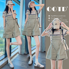 现  夏装新款工装背带短裤宽松连体裤子短袖上衣休闲孕妇两件套装