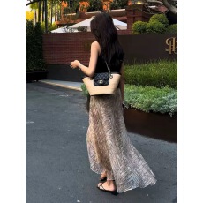 批发欧根纱复古印花A字<b class='q'>半身裙</b>女夏季显瘦百搭不规则长裙伯克利裙子