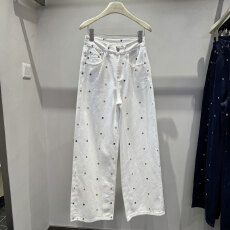 批发2026春夏新款显瘦设计感高腰阔腿<b class='q'>牛仔裤</b>女花朵刺绣百搭宽松直筒裤