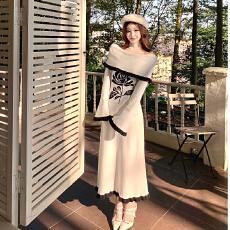 批发实拍大圆领围脖花朵羊毛针织<b class='q'>连衣</b>裙女冬喇叭袖收腰A型修身<b class='q'>长裙</b>子