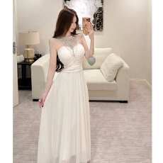 批发娇贵星河2026新款重工镶钻<b class='q'>性感</b>收腰挂脖吊带连衣裙生日<b class='q'>礼服</b>长裙子