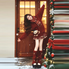 批发圣诞穿搭韩系格纹红色<b class='q'>连衣裙</b>子女秋冬季2025新款超好看一整套冬装