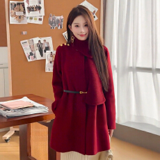 批发红色新年战袍毛呢外套女秋冬季2026新款小个子韩系短款厚呢子大衣