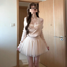 批发2026新款纯欲miu系粉色针织套装<b class='q'>连衣裙</b>子女秋<b class='q'>冬季</b>法式a字蓬蓬短裙