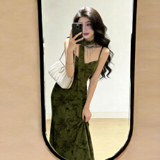 巨好看新中式吊带连衣裙子女春季2026新款漂亮独特穿搭连衣裙