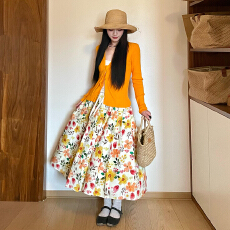 批发法式碎花连衣裙子女早春季2026新款韩系巨好看多巴胺穿搭套装<b class='q'>长裙</b>