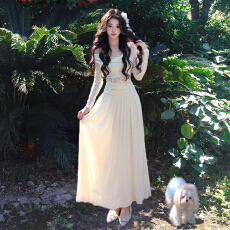 批发法式纯欲镂空白色<b class='q'>连衣裙</b>子女秋冬季2026新款独特漂亮绝美气质长裙