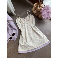 纯欲甜美雏菊吊带连衣裙子女早春2026新款超火漂亮穿搭一整套短裙