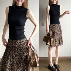 气质辣妹针织无袖上衣连衣裙女2026新款早春套装豹纹半身裙两件套