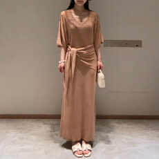 批发法式慵懒风短袖针织连衣裙子女装<b class='q'>夏季</b>2026新款气质高级感穿搭长裙