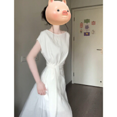 批发法式气质白色无袖背心<b class='q'>连衣裙</b>子女夏季2026新款收腰显瘦高级感长裙