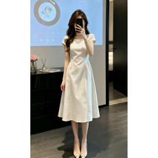 批发法式气质白色短袖连衣裙女<b class='q'>夏</b>季2026新款高级感独特漂亮掐腰A字裙