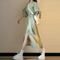 批发法式绝美绿色<b class='q'>衬衫</b><b class='q'>连衣裙</b>子女夏季2026新款设计感收腰显瘦气质长裙