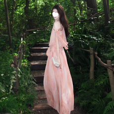 批发初夏独特漂亮小裙子粉色斜肩度假风连衣裙女法式气质仙女<b class='q'>雪纺</b><b class='q'>长裙</b>