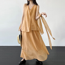 批发韩系巨好看ootd穿搭一整套2026新款橘色背心<b class='q'>上衣</b>女夏季阔腿<b class='q'>裤</b><b class='q'>套装</b>