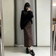 批发巨好看穿搭一整套<b class='q'>连衣裙</b>子女秋冬季2026新款黑色毛衣<b class='q'>豹纹</b>长裙套装