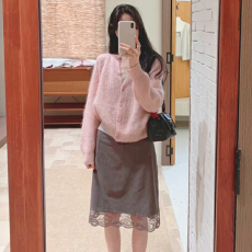 批发甜美风粉色针织开衫毛衣内搭背心裙子<b class='q'>套装</b>女秋冬韩系穿搭一整<b class='q'>套装</b>