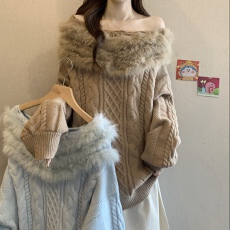 实拍大码女装慵懒氛围感毛领一字肩毛衣胖妹妹遮肚斜肩高级针织衫