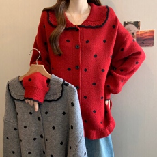 批发实拍大码红色圆点翻领木耳边设计感宽松毛衣<b class='q'>胖妹妹</b>遮肚针织上衣