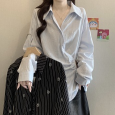 实拍大码女装新款韩版设计感绣花条纹收腰系带衬衫胖妹妹遮肚上衣