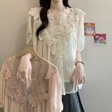 批发实拍大码法式蕾丝边V领设计感衬衫胖MM遮肚<b class='q'>雪纺</b><b class='q'>上衣</b>吊带<b class='q'>两件套</b>