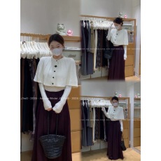 批发2025年冬季巨好看的气质红色斗篷毛衣小个子韩系高级感显瘦针织衫