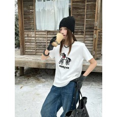 批发2026早春正肩圆领<b class='q'>短袖</b>T恤休闲套头<b class='q'>户外</b>风穿搭时尚上衣女