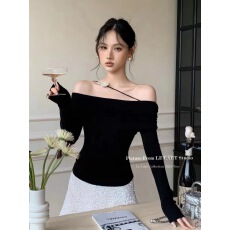 批发2026早春新款法式气质纯欲一字肩挂脖珍珠花修身<b class='q'>针织</b>衫显