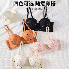 批发俏皮波点拼接柔软蕾丝手<b class='q'>托</b>立体杯月牙型上托聚拢防下垂显大内衣女