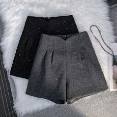 批发实拍小香风亮闪闪毛呢<b class='q'>短裤</b>秋冬新款<b class='q'>高腰</b>显瘦气质A字花苞阔腿裤女