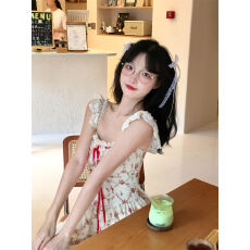 批发甜美风套装连衣裙女吊带碎花蓬蓬裙收腰红色开<b class='q'>衫</b>公主小个子短裙子