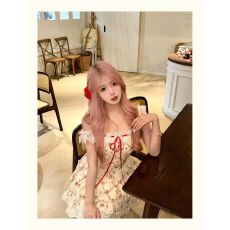 批发法式温柔风碎花吊带连衣裙女夏季新款在逃公主<b class='q'>蓬蓬</b>裙开衫套装