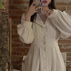 批发春装新款女装法式<b class='q'>西装</b>领设计感可甜可盐中长裙子灯芯绒连衣裙