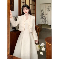 批发2025新款中式订婚改良旗袍女胖mm显瘦小白裙轻婚纱连衣裙