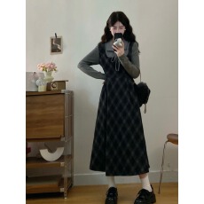 批发<b class='q'>大码</b>胖mm秋季新款复古假两件格纹长袖<b class='q'>连衣裙</b><b class='q'>女</b>赫本风显瘦气质裙子