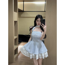 批发法式甜美少女蝴蝶结挂脖吊带<b class='q'>连衣裙</b>纯欲气质收腰<b class='q'>蓬蓬</b>格纹公主短裙