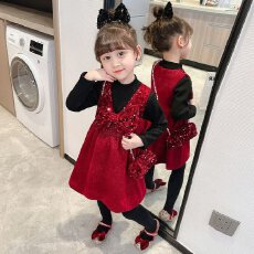 批发女童连衣裙2026<b class='q'>秋</b>冬新款女孩洋气公主裙儿童加绒冬裙子红色背心裙