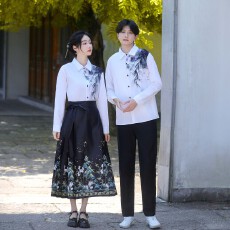 批发实拍新款民国风马面裙班服初高中生合唱<b class='q'>演出服</b>新中式毕业照服