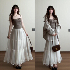 批发早秋季巨好看小个子穿搭一整套连衣裙子女2025新款韩系氛围感长裙