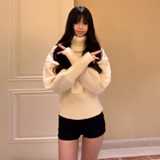 批发韩系白色高领毛衣女2025新款秋冬慵懒高级感蝙蝠袖针织衫<b class='q'>长袖</b>上衣