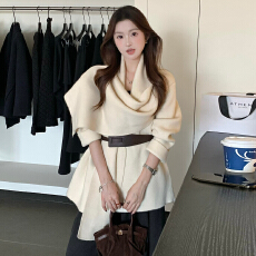 批发圣诞穿搭红色斗篷毛衣外套女巨好看<b class='q'>针织</b><b class='q'>开衫</b>上衣秋冬季2025新爆款