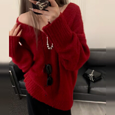 跨年新年红色v领毛衣女秋冬季2025新款慵懒风高级感宽松针织上衣