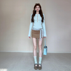 批发2026新款早<b class='q'>春</b>装小个子包臀连衣裙子女秋冬季御姐穿搭短裙毛衣套装