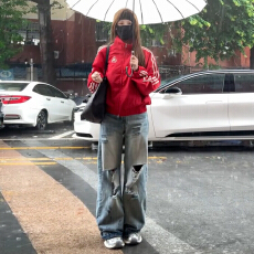 批发早春季美式复古红色冲锋衣外套女装2026新款棒球服夹克上衣高级感