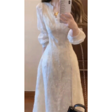 批发早春季法式温柔风白色蕾丝<b class='q'>连衣</b>裙子女夏2026新款绝美漂亮收腰<b class='q'>长裙</b>