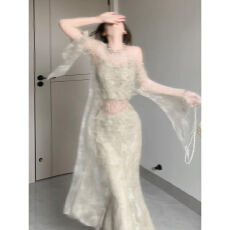 批发早春季温柔度假风吊带连衣裙子女夏2026新款穿搭网纱罩衫长裙套装